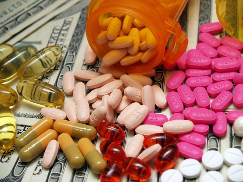 Prostatitis paling sering diobati dengan obat-obatan dalam bentuk tablet